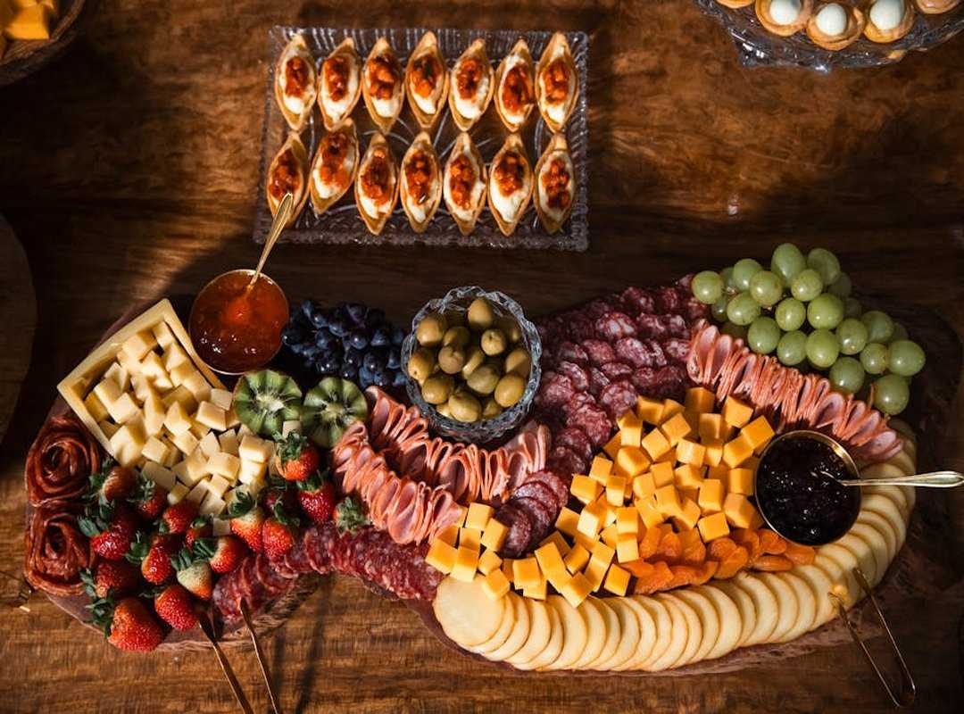 Savory Snacks & Funky Feasts: More Adorable Food Coloring Sheets