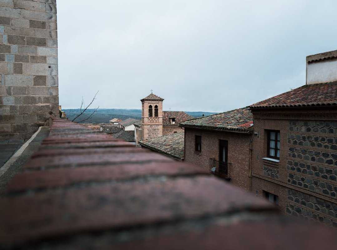 Para los Dramáticos: Mensajes que Exageran la Vejez con Estilo Flork