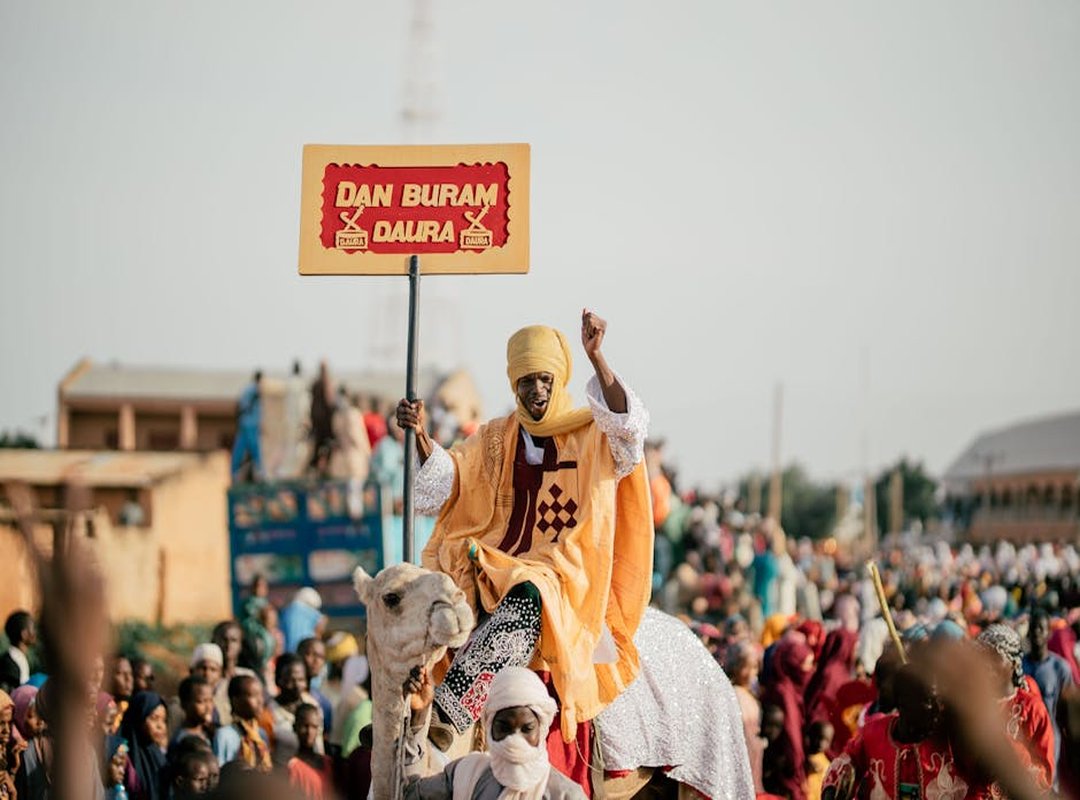 Kriteria dan Warna Ayam Jago yang Diterima dan Dianjurkan
